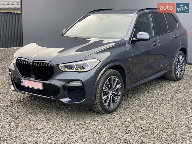 Серый БМВ Х5, объемом двигателя 2.99 л и пробегом 62 тыс. км за 67500 $, фото 1 на Automoto.ua
