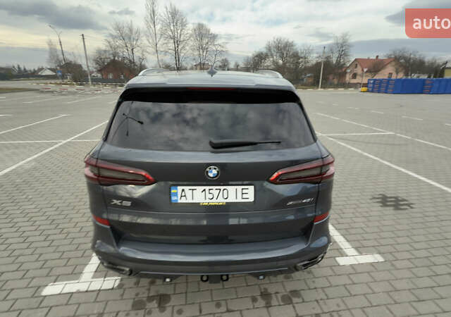 Серый БМВ Х5, объемом двигателя 3 л и пробегом 130 тыс. км за 52550 $, фото 21 на Automoto.ua