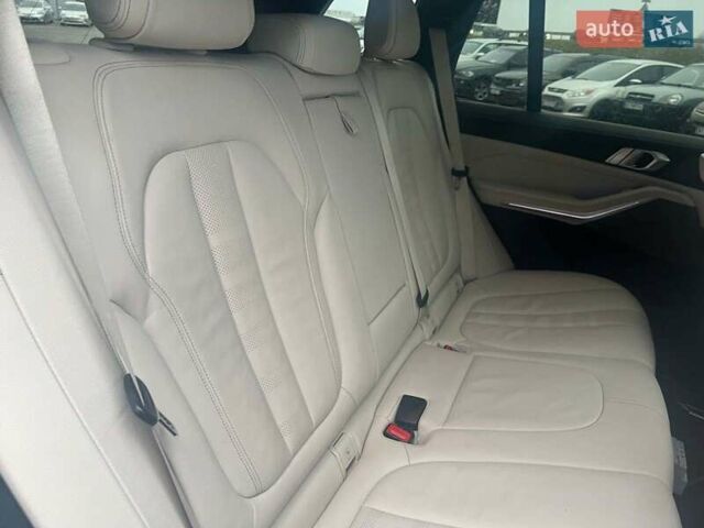 Серый БМВ Х5, объемом двигателя 3 л и пробегом 145 тыс. км за 48000 $, фото 35 на Automoto.ua