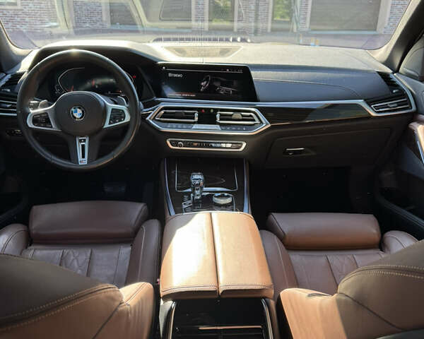 БМВ Х5 2019 в Черновцах на Automoto.ua Серый БМВ Х5, объемом двигателя 3 л и пробегом 130 тыс. км за 60000 $, фото 19 на Automoto.ua