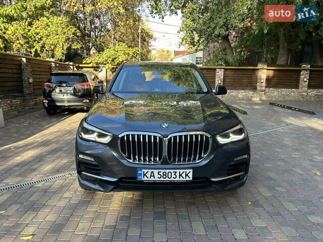 БМВ Х5 2019 в Днепре (Днепропетровске) на Automoto.ua Серый БМВ Х5, объемом двигателя 2.99 л и пробегом 114 тыс. км за 54500 $, фото 7 на Automoto.ua