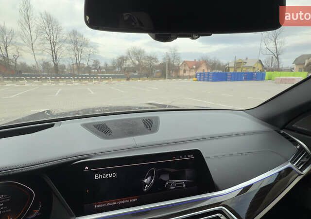 Серый БМВ Х5, объемом двигателя 3 л и пробегом 130 тыс. км за 52550 $, фото 35 на Automoto.ua
