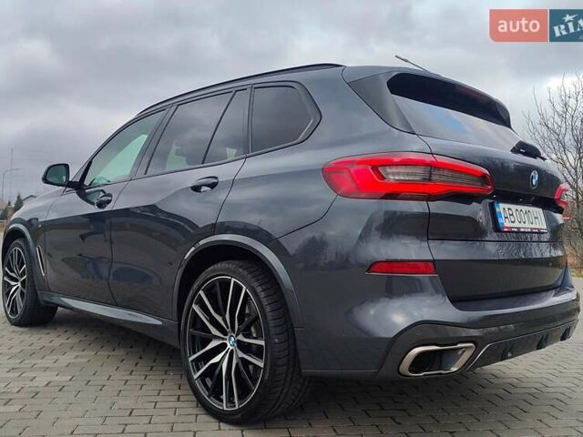 Серый БМВ Х5, объемом двигателя 2.99 л и пробегом 102 тыс. км за 69999 $, фото 5 на Automoto.ua