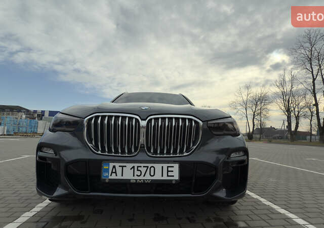 Серый БМВ Х5, объемом двигателя 3 л и пробегом 130 тыс. км за 52550 $, фото 18 на Automoto.ua