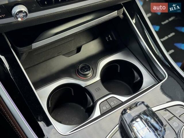 Серый БМВ Х5, объемом двигателя 3 л и пробегом 143 тыс. км за 71900 $, фото 30 на Automoto.ua