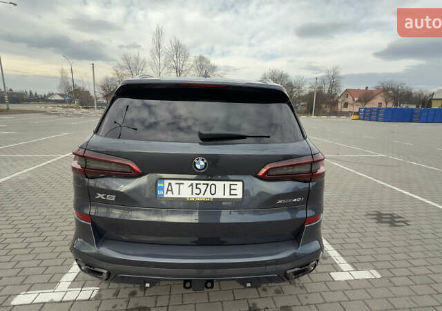 Серый БМВ Х5, объемом двигателя 3 л и пробегом 130 тыс. км за 52550 $, фото 22 на Automoto.ua