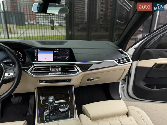 Серый БМВ Х5, объемом двигателя 3 л и пробегом 160 тыс. км за 41500 $, фото 34 на Automoto.ua