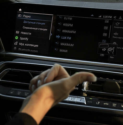 Сірий БМВ Х5, об'ємом двигуна 3 л та пробігом 87 тис. км за 51000 $, фото 6 на Automoto.ua