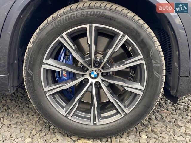 Серый БМВ Х5, объемом двигателя 2.99 л и пробегом 62 тыс. км за 67500 $, фото 13 на Automoto.ua