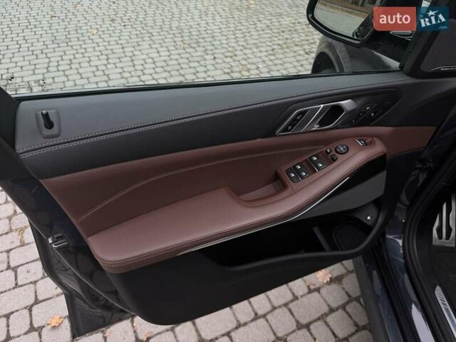 Серый БМВ Х5, объемом двигателя 3 л и пробегом 132 тыс. км за 61500 $, фото 58 на Automoto.ua