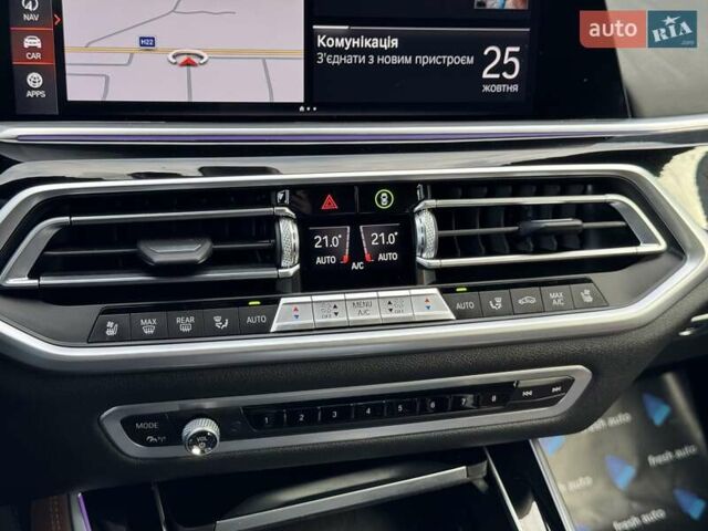 Серый БМВ Х5, объемом двигателя 3 л и пробегом 143 тыс. км за 71900 $, фото 29 на Automoto.ua