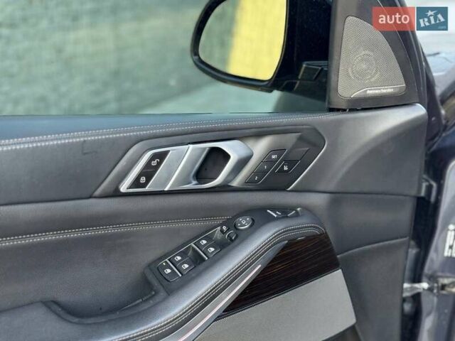 Сірий БМВ Х5, об'ємом двигуна 4.39 л та пробігом 138 тис. км за 48000 $, фото 12 на Automoto.ua