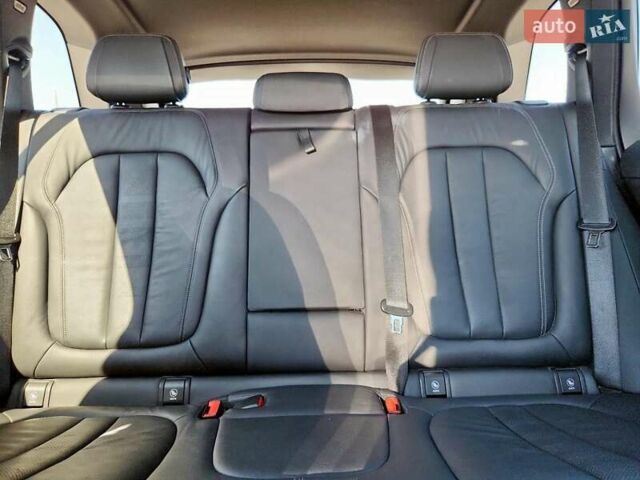 Серый БМВ Х5, объемом двигателя 3 л и пробегом 115 тыс. км за 18000 $, фото 9 на Automoto.ua