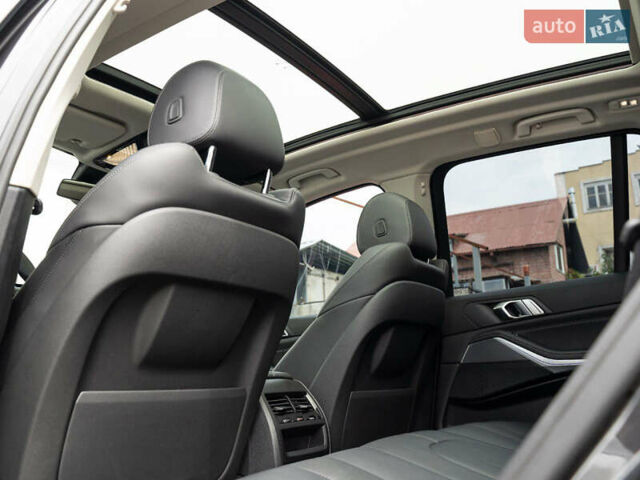 Серый БМВ Х5, объемом двигателя 3 л и пробегом 44 тыс. км за 63900 $, фото 8 на Automoto.ua