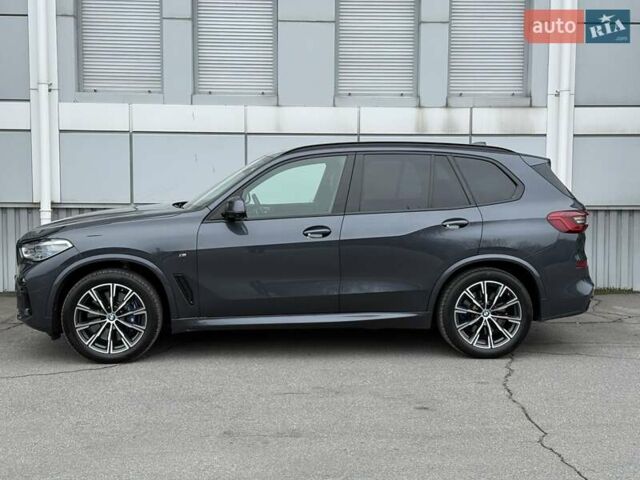Сірий БМВ Х5, об'ємом двигуна 2.99 л та пробігом 82 тис. км за 65000 $, фото 2 на Automoto.ua