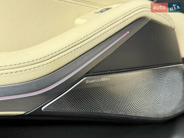 Серый БМВ Х5, объемом двигателя 3 л и пробегом 92 тыс. км за 49000 $, фото 57 на Automoto.ua