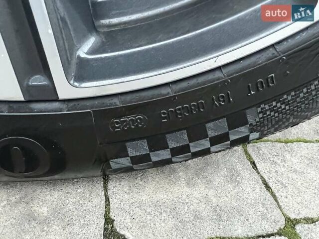 Серый БМВ Х5, объемом двигателя 3 л и пробегом 133 тыс. км за 58000 $, фото 72 на Automoto.ua