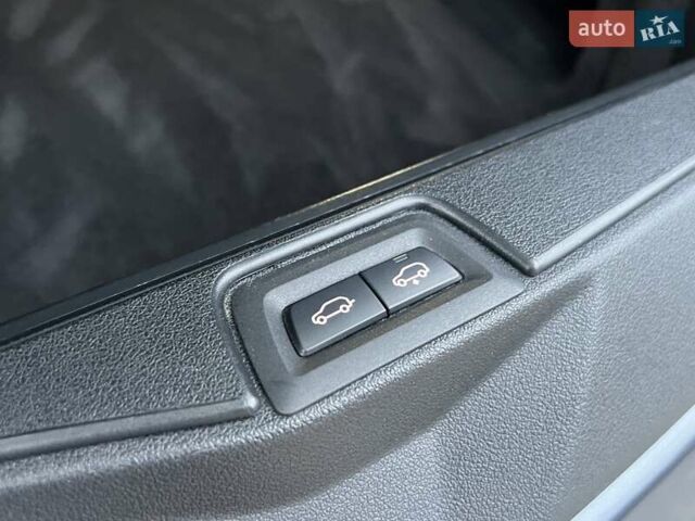 Серый БМВ Х5, объемом двигателя 3 л и пробегом 133 тыс. км за 58000 $, фото 67 на Automoto.ua