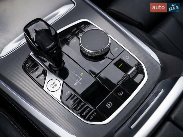 Серый БМВ Х5, объемом двигателя 3 л и пробегом 44 тыс. км за 63900 $, фото 11 на Automoto.ua