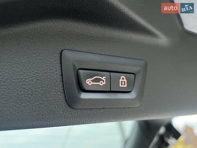 Серый БМВ Х5, объемом двигателя 3 л и пробегом 133 тыс. км за 58000 $, фото 68 на Automoto.ua