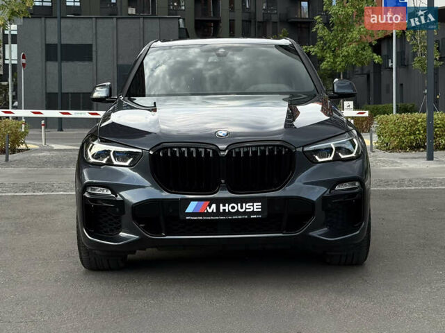 Серый БМВ Х5, объемом двигателя 2.99 л и пробегом 100 тыс. км за 71900 $, фото 2 на Automoto.ua
