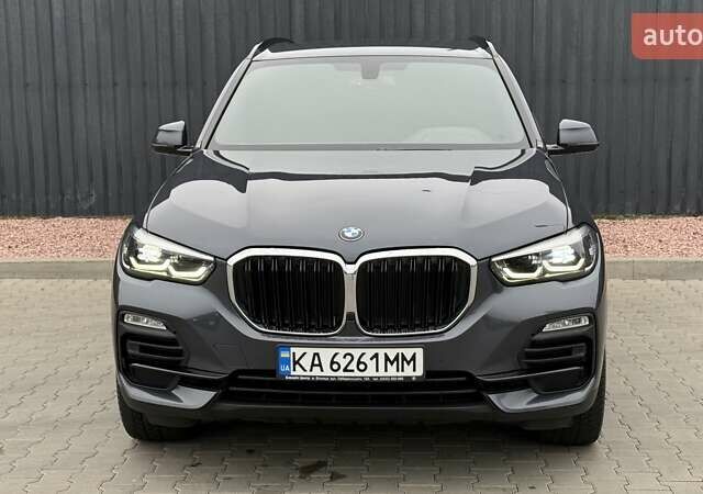Серый БМВ Х5, объемом двигателя 2.99 л и пробегом 160 тыс. км за 59900 $, фото 6 на Automoto.ua