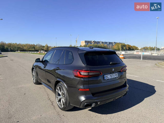 Серый БМВ Х5, объемом двигателя 3 л и пробегом 65 тыс. км за 57900 $, фото 6 на Automoto.ua