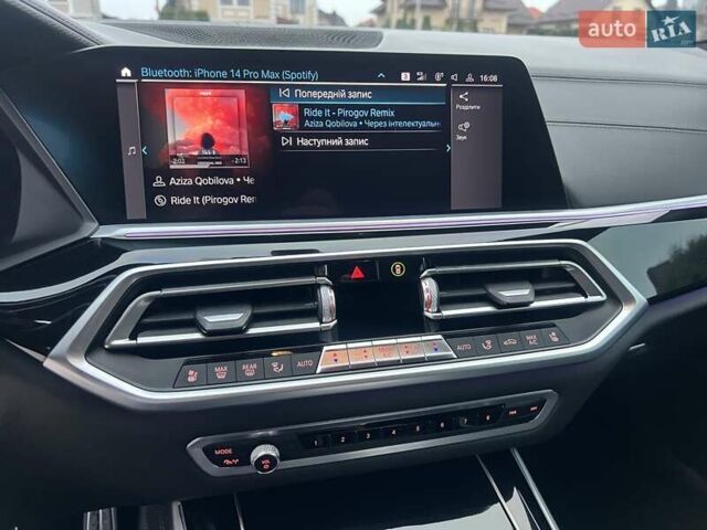 Серый БМВ Х5, объемом двигателя 3 л и пробегом 133 тыс. км за 58000 $, фото 39 на Automoto.ua