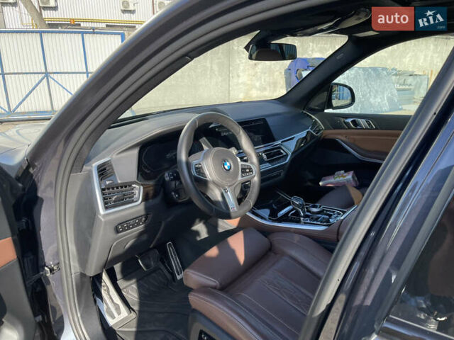Сірий БМВ Х5, об'ємом двигуна 4.4 л та пробігом 50 тис. км за 100000 $, фото 9 на Automoto.ua