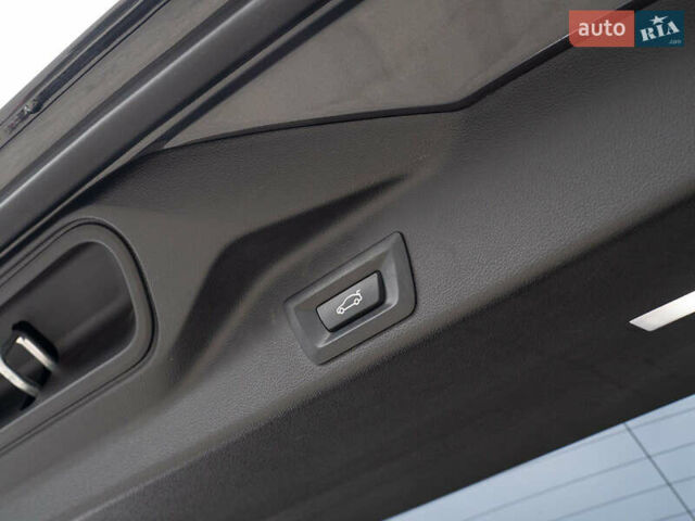 Серый БМВ Х5, объемом двигателя 3 л и пробегом 44 тыс. км за 63900 $, фото 10 на Automoto.ua