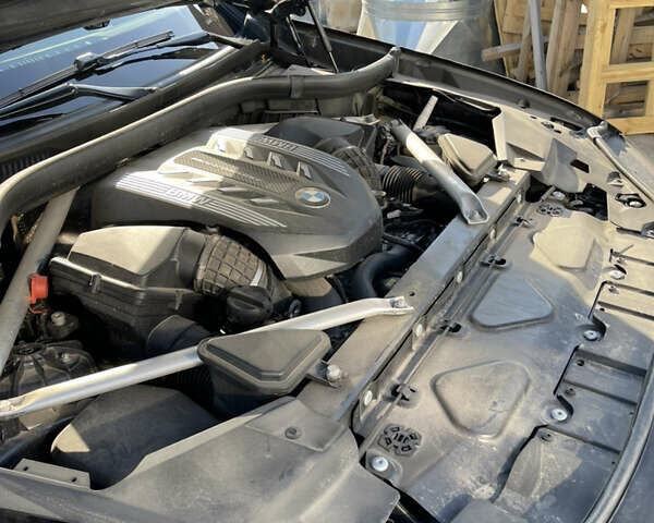 Сірий БМВ Х5, об'ємом двигуна 4.4 л та пробігом 50 тис. км за 100000 $, фото 12 на Automoto.ua