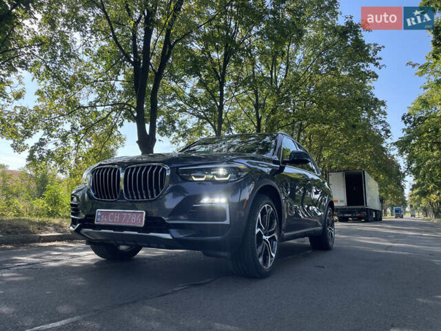 Серый БМВ Х5, объемом двигателя 3 л и пробегом 187 тыс. км за 38100 $, фото 42 на Automoto.ua