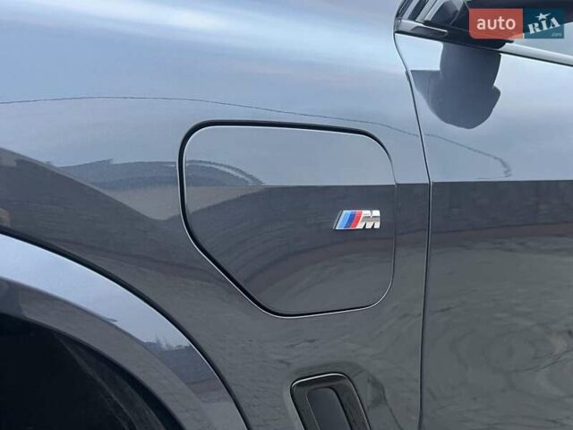 Серый БМВ Х5, объемом двигателя 3 л и пробегом 133 тыс. км за 58000 $, фото 77 на Automoto.ua