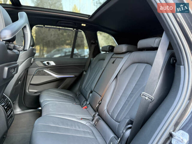 Серый БМВ Х5, объемом двигателя 3 л и пробегом 89 тыс. км за 49999 $, фото 63 на Automoto.ua
