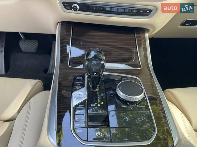 Серый БМВ Х5, объемом двигателя 3 л и пробегом 187 тыс. км за 38100 $, фото 31 на Automoto.ua