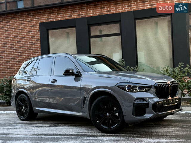 Серый БМВ Х5, объемом двигателя 3 л и пробегом 89 тыс. км за 49999 $, фото 1 на Automoto.ua