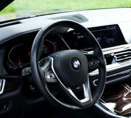 Серый БМВ Х5, объемом двигателя 3 л и пробегом 52 тыс. км за 59500 $, фото 9 на Automoto.ua
