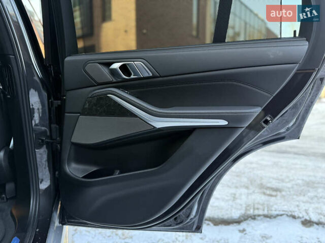 Серый БМВ Х5, объемом двигателя 3 л и пробегом 89 тыс. км за 49999 $, фото 70 на Automoto.ua