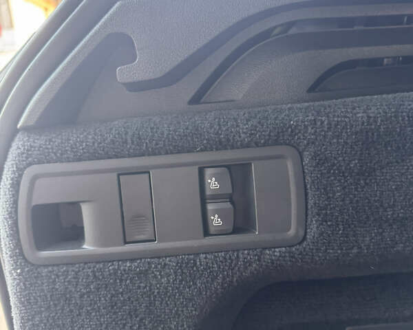 Сірий БМВ Х5, об'ємом двигуна 3 л та пробігом 63 тис. км за 57000 $, фото 43 на Automoto.ua