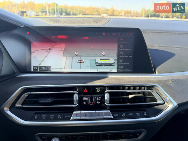 Серый БМВ Х5, объемом двигателя 3 л и пробегом 65 тыс. км за 57900 $, фото 13 на Automoto.ua