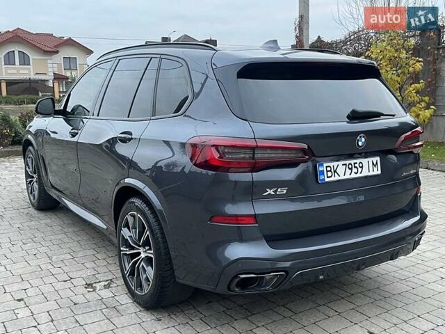 Серый БМВ Х5, объемом двигателя 3 л и пробегом 133 тыс. км за 58000 $, фото 6 на Automoto.ua