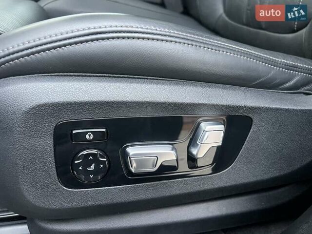 Серый БМВ Х5, объемом двигателя 3 л и пробегом 133 тыс. км за 58000 $, фото 26 на Automoto.ua