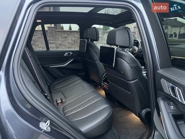 Серый БМВ Х5, объемом двигателя 3 л и пробегом 133 тыс. км за 58000 $, фото 21 на Automoto.ua