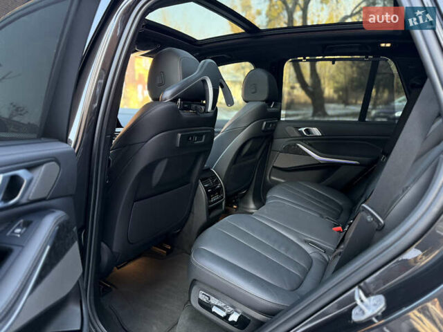 Серый БМВ Х5, объемом двигателя 3 л и пробегом 89 тыс. км за 49999 $, фото 62 на Automoto.ua