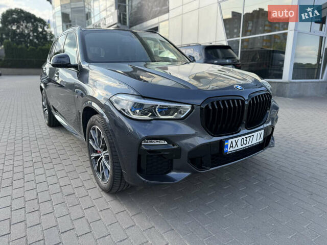 Серый БМВ Х5, объемом двигателя 3 л и пробегом 80 тыс. км за 65900 $, фото 1 на Automoto.ua