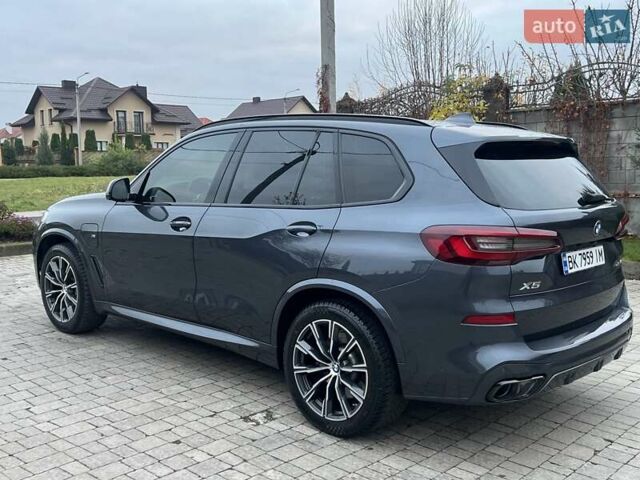 Серый БМВ Х5, объемом двигателя 3 л и пробегом 133 тыс. км за 58000 $, фото 9 на Automoto.ua