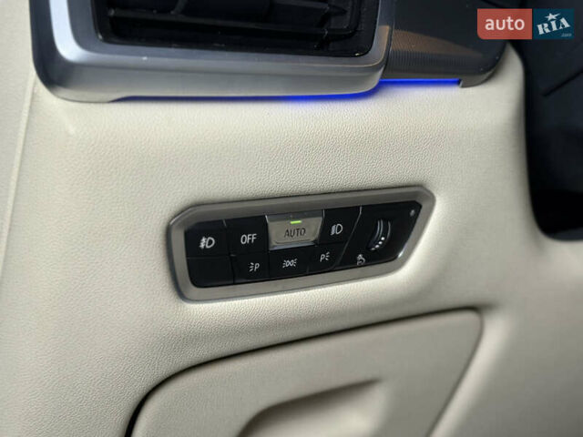 Серый БМВ Х5, объемом двигателя 3 л и пробегом 92 тыс. км за 49000 $, фото 39 на Automoto.ua