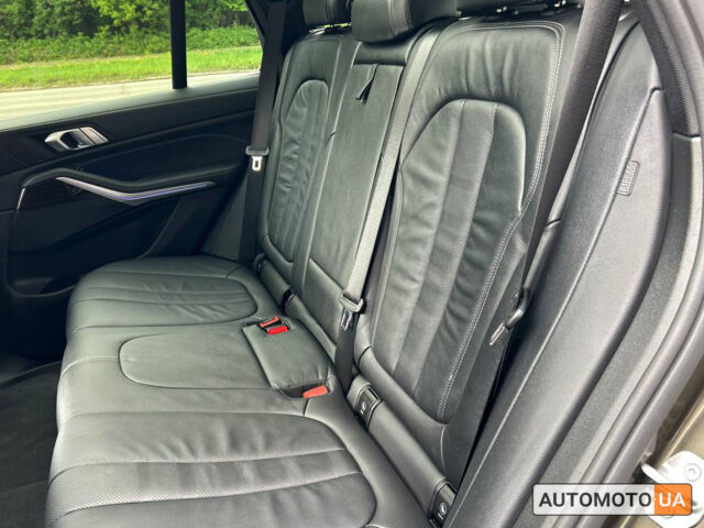 Сірий БМВ Х5, об'ємом двигуна 3 л та пробігом 53 тис. км за 61000 $, фото 23 на Automoto.ua