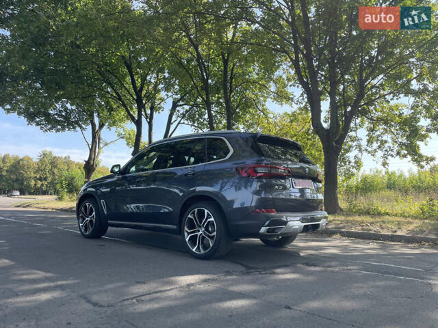 Серый БМВ Х5, объемом двигателя 3 л и пробегом 187 тыс. км за 38100 $, фото 8 на Automoto.ua