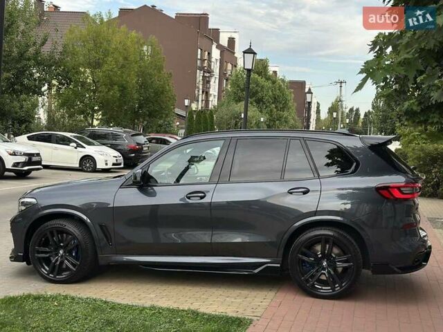 Серый БМВ Х5, объемом двигателя 3 л и пробегом 83 тыс. км за 57300 $, фото 4 на Automoto.ua